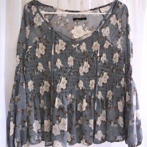 American Eagle Floral Long Sleeve Blouse
